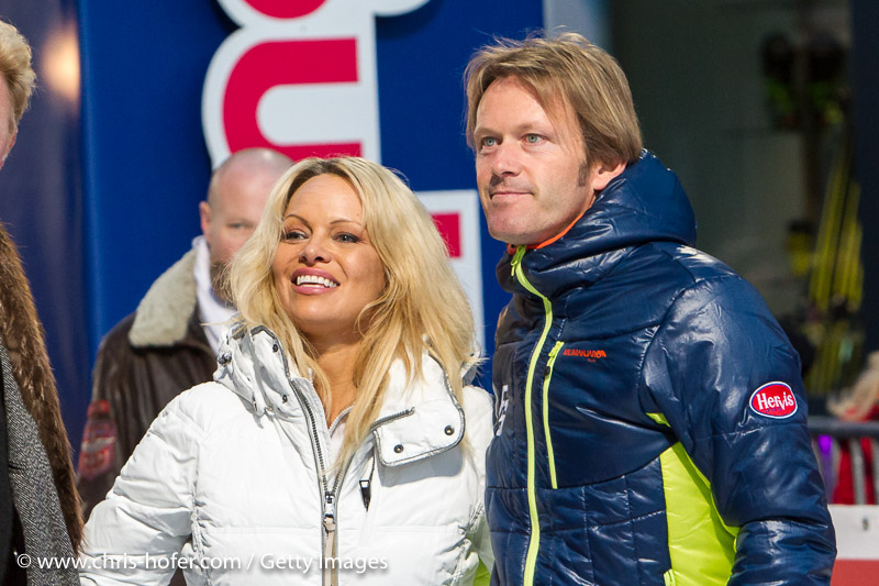 SAALBACH-HINTERGLEMM, AUSTRIA - DECEMBER 05:   Pamela Anderson and event promoter Andy Wernig during the third and final day of the Formula Snow 2015 ski opening on December 5, 2015 in Saalbach-Hinterglemm, Austria.  (Photo by Chris Hofer/Getty Images)